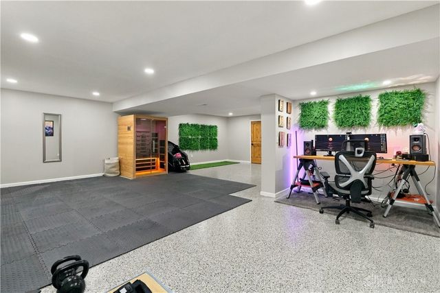 1830 Kingsbarn Court, Miamisburg, OH 45342