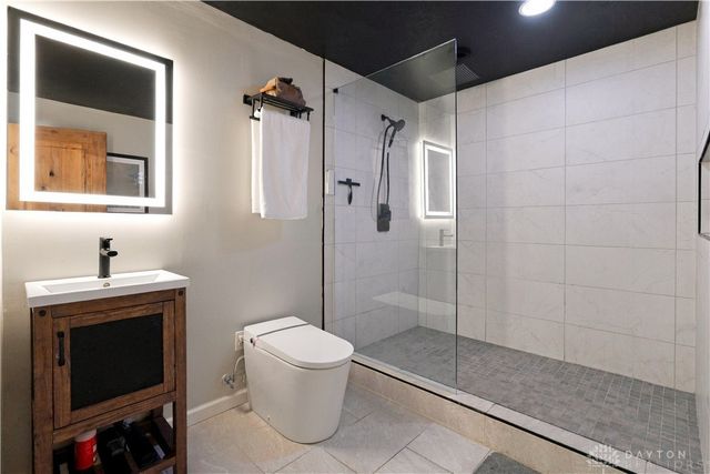 1830 Kingsbarn Court, Miamisburg, OH 45342