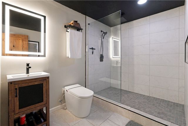 1830 Kingsbarn Court, Miamisburg, OH 45342