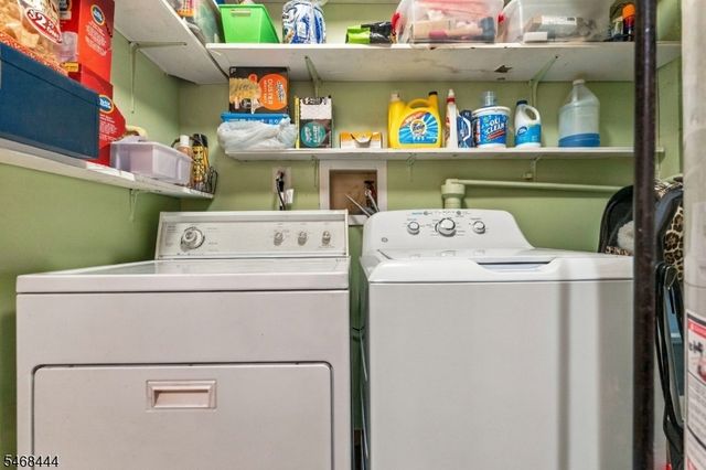 235 Kempsey Dr, North Brunswick Twp., NJ 08902