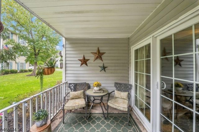 235 Kempsey Dr, North Brunswick Twp., NJ 08902