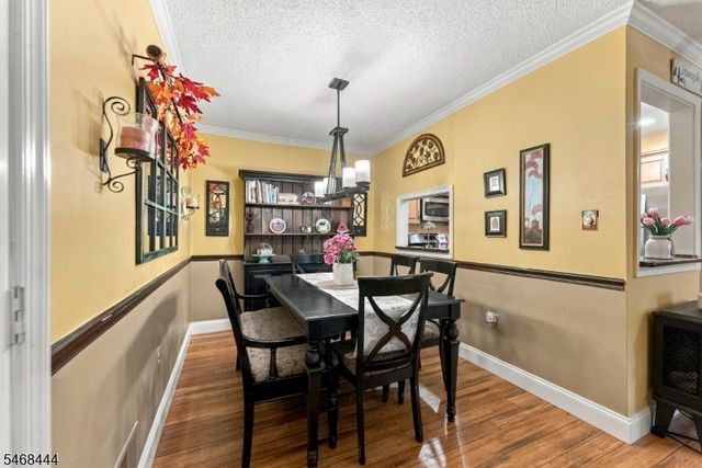 235 Kempsey Dr, North Brunswick Twp., NJ 08902