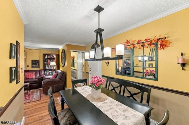 235 Kempsey Dr, North Brunswick Twp., NJ 08902