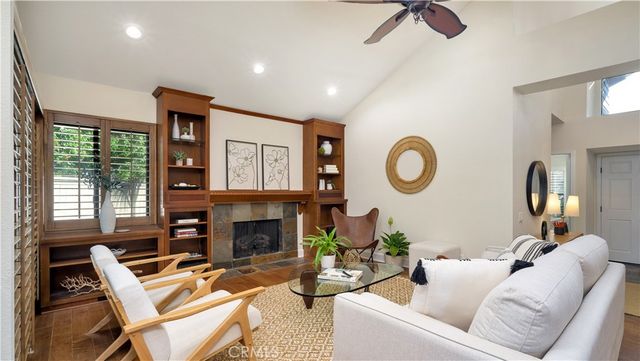 57 Pinewood, Irvine, CA 92604