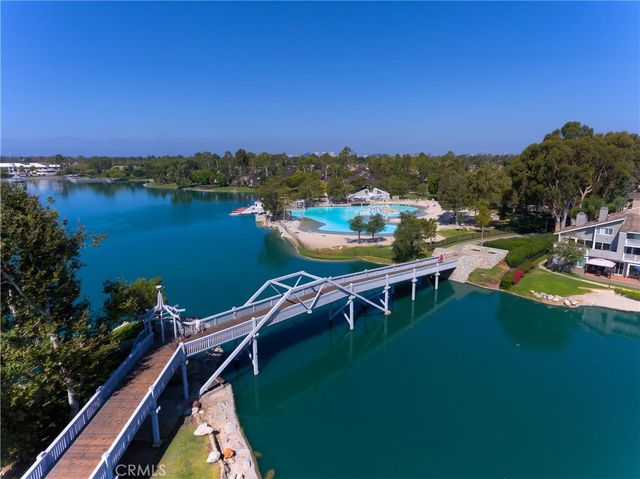 57 Pinewood, Irvine, CA 92604