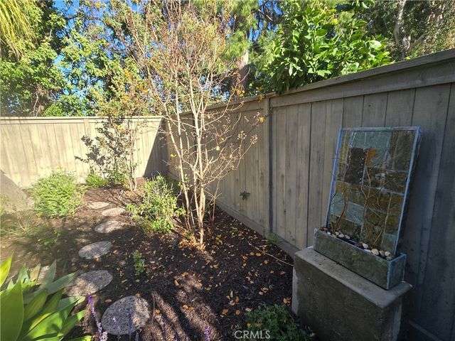 57 Pinewood, Irvine, CA 92604