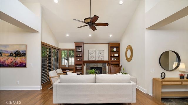 57 Pinewood, Irvine, CA 92604