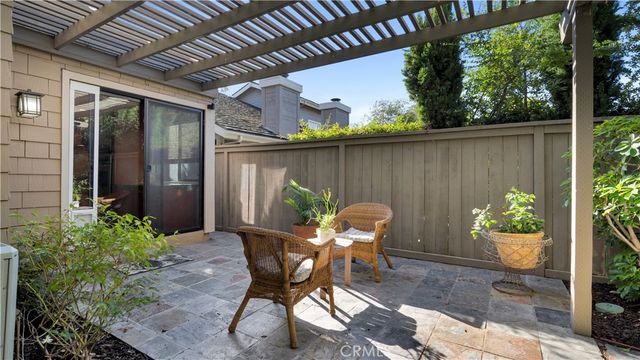 57 Pinewood, Irvine, CA 92604