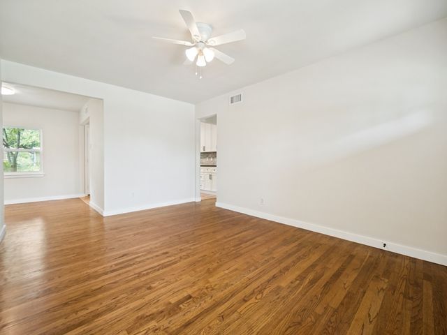 11817 Fernald Avenue, Dallas, TX 75218