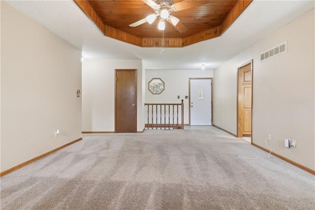 12306 E Brookfield Drive, Peculiar, MO 64078
