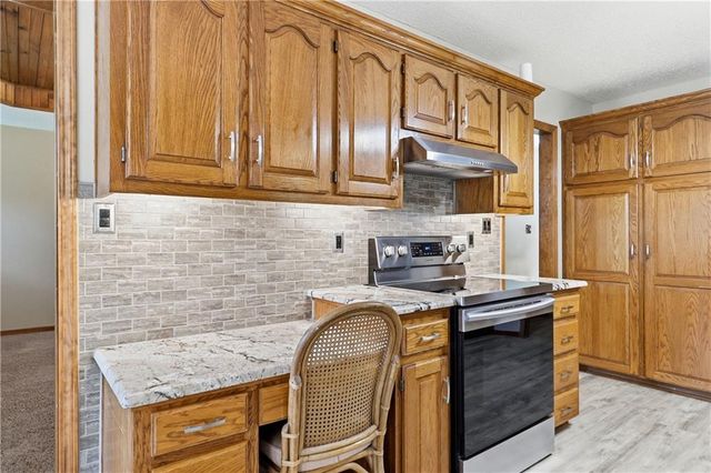 12306 E Brookfield Drive, Peculiar, MO 64078