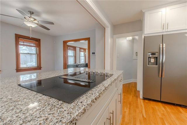 904 Pinkston Avenue, Grandview, MO 64030