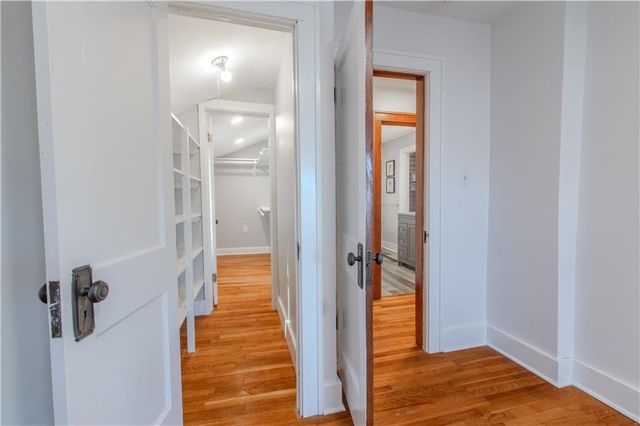 904 Pinkston Avenue, Grandview, MO 64030