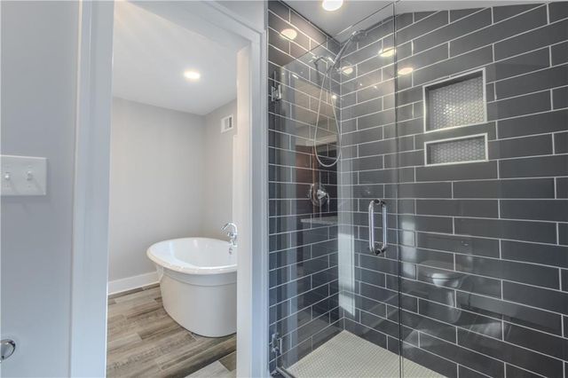 904 Pinkston Avenue, Grandview, MO 64030