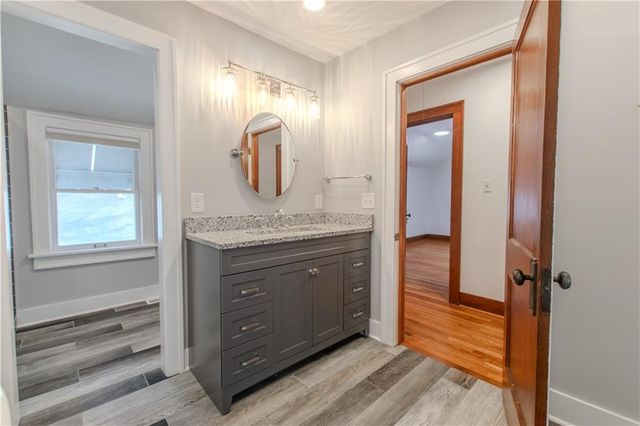 904 Pinkston Avenue, Grandview, MO 64030