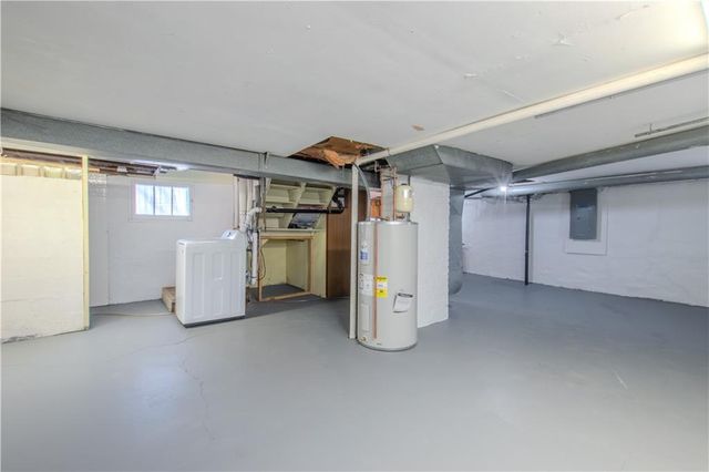 904 Pinkston Avenue, Grandview, MO 64030