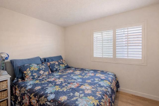 13360 Kelowna, Arleta, CA 91331