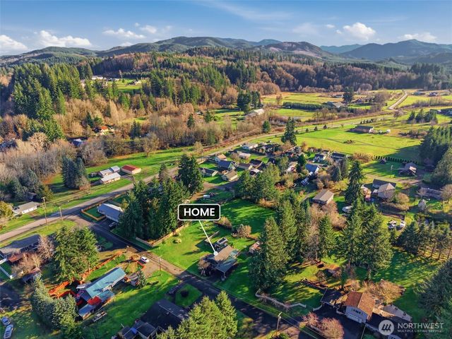 403 Queen Avenue, Pe Ell, WA 98572