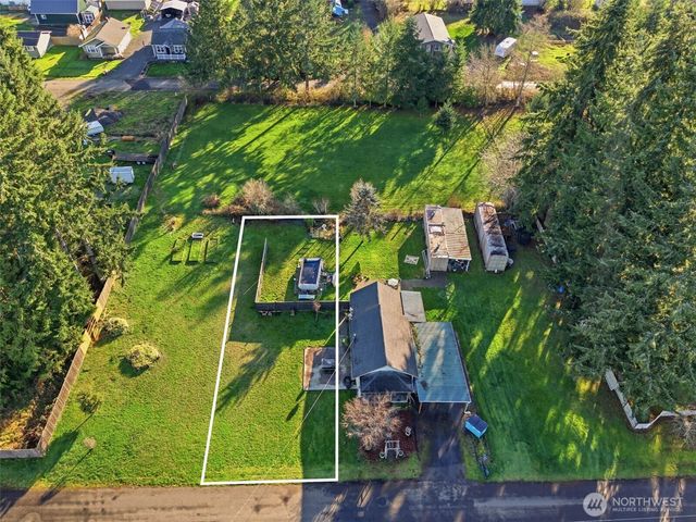 403 Queen Avenue, Pe Ell, WA 98572