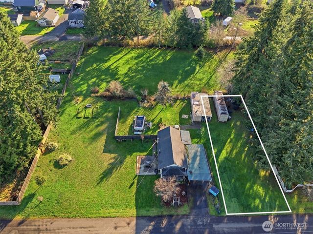 403 Queen Avenue, Pe Ell, WA 98572