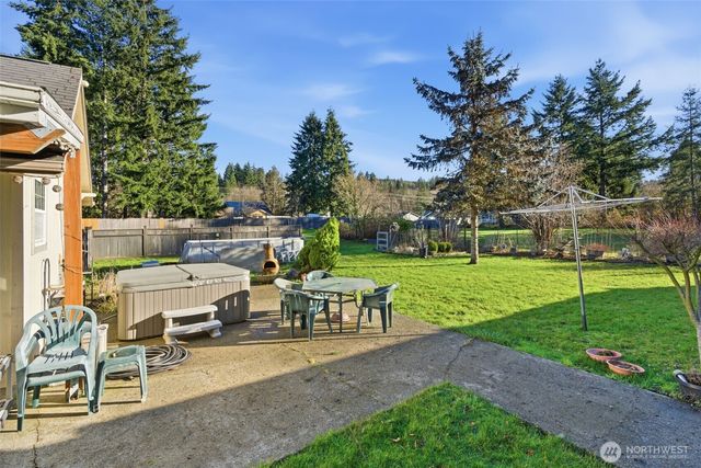 403 Queen Avenue, Pe Ell, WA 98572