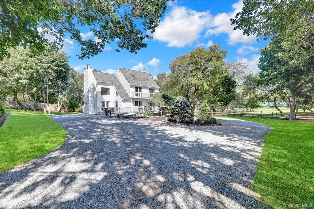 55 Moriches Avenue, East Moriches, NY 11940
