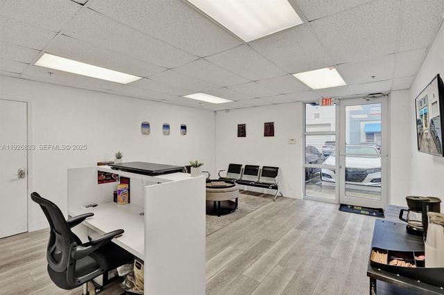 2365 NW 70th Ave C24, Miami, FL 33122