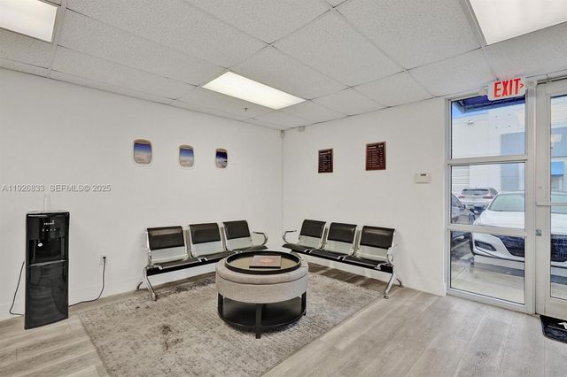 2365 NW 70th Ave C24, Miami, FL 33122