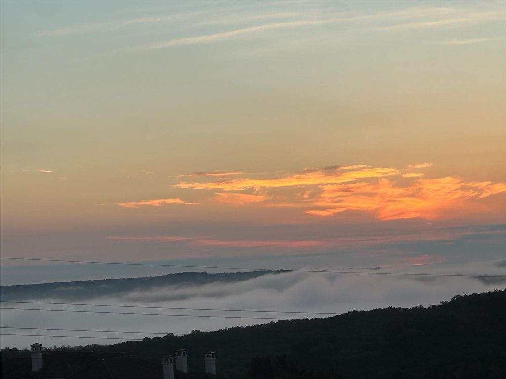 608 Marly WAY 5, Austin, TX 78733