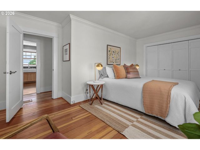 3035 Ne 47TH Ave, Portland, OR 97213