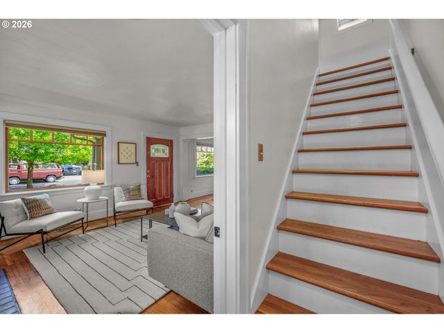 3035 Ne 47TH Ave, Portland, OR 97213
