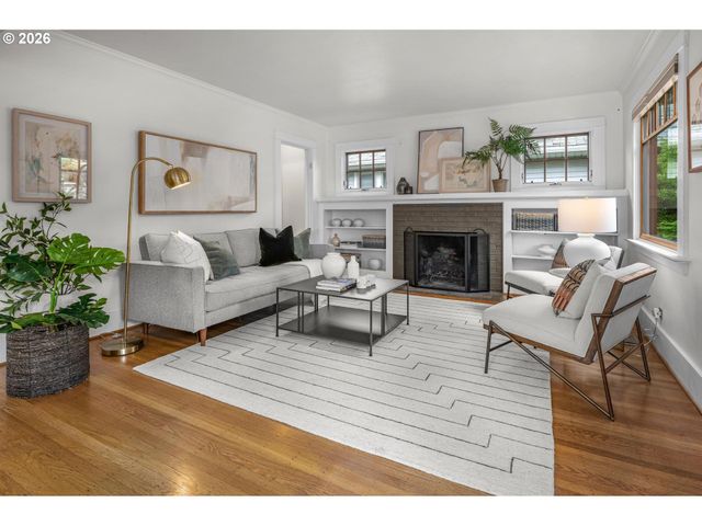 3035 Ne 47TH Ave, Portland, OR 97213