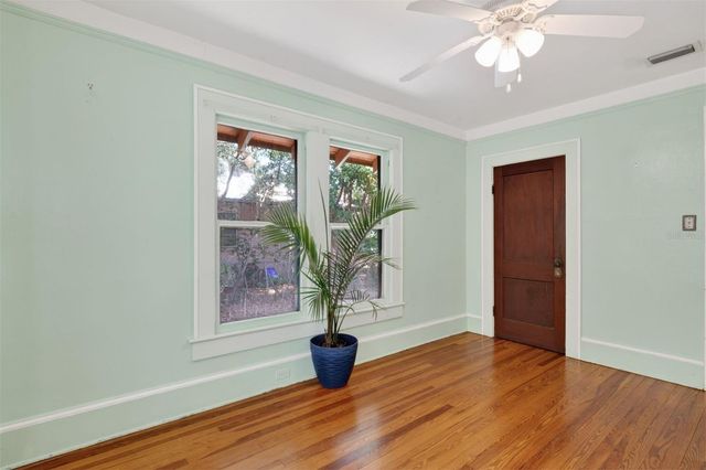 616 NE 7TH STREET, Gainesville, FL 32601
