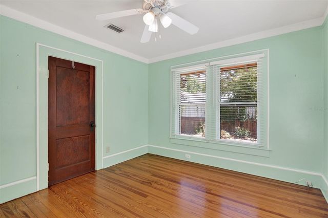 616 NE 7TH STREET, Gainesville, FL 32601