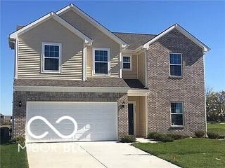 5421 Tanglewood Lane, Whitestown, IN 46075