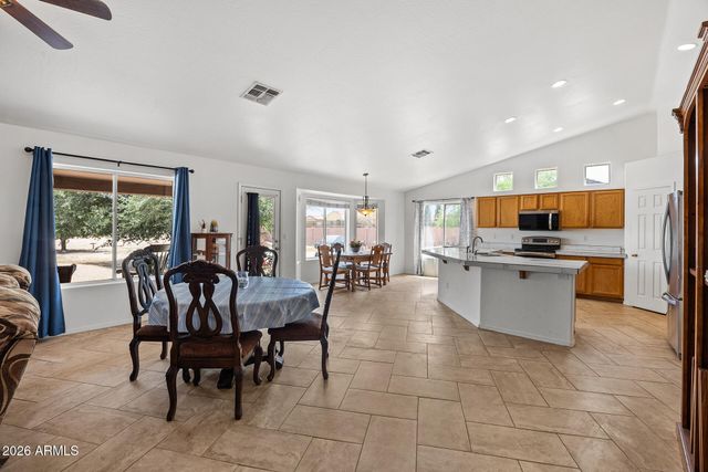 9934 E TWIN SPURS Lane, Florence, AZ 85132