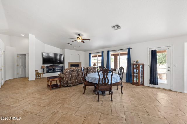 9934 E TWIN SPURS Lane, Florence, AZ 85132