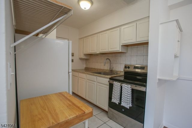 2350 Route 10 29, Morris Plains Boro, NJ 07950