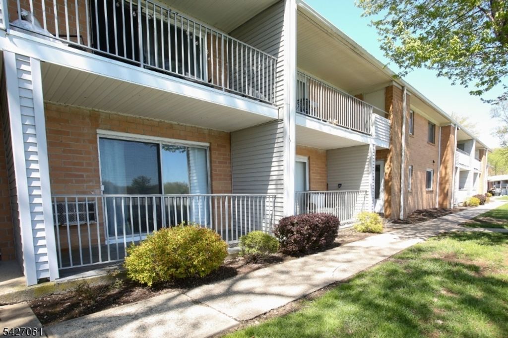 2350 Route 10 29, Morris Plains Boro, NJ 07950