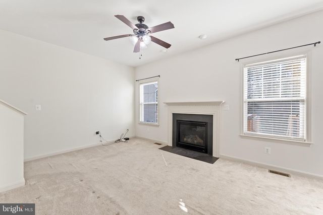 18350 CONGRESSIONAL CIR, Ruther Glen, VA 22546