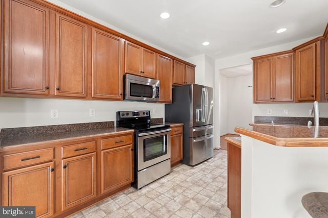 18350 CONGRESSIONAL CIR, Ruther Glen, VA 22546