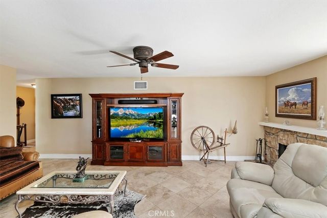 2386 Hialeah Circle, Norco, CA 92860