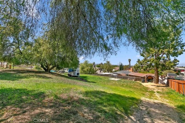 2386 Hialeah Circle, Norco, CA 92860