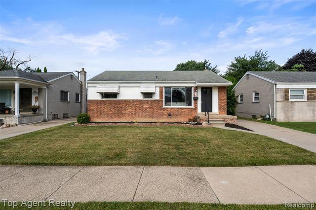 15110 Drake Street, Southgate, MI 48195