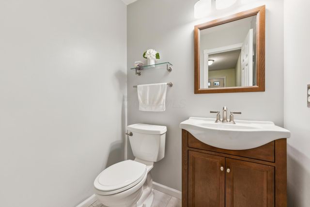 2188 Dry Ridge Court, Grove City, OH 43123