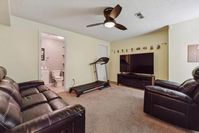 2188 Dry Ridge Court, Grove City, OH 43123