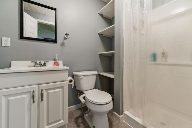 2188 Dry Ridge Court, Grove City, OH 43123