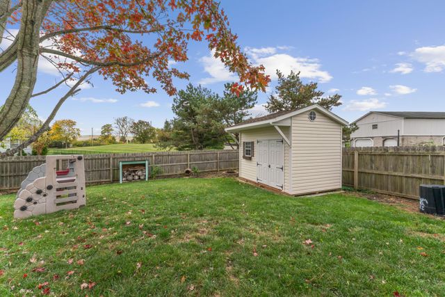 2188 Dry Ridge Court, Grove City, OH 43123