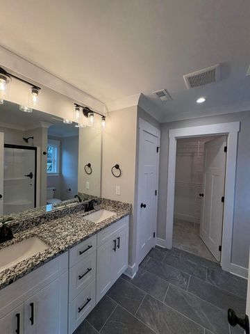 7112 Old Cleveland Pike 2b, Chattanooga, TN 37421