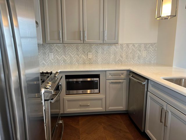 50 W Broad Street, 3502 3502, Columbus, OH 43215